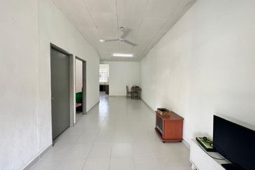 TAMAN KELISA RIA FASA 1