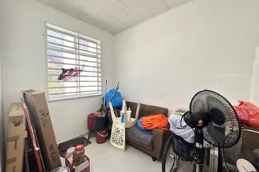 TAMAN KELISA RIA FASA 1