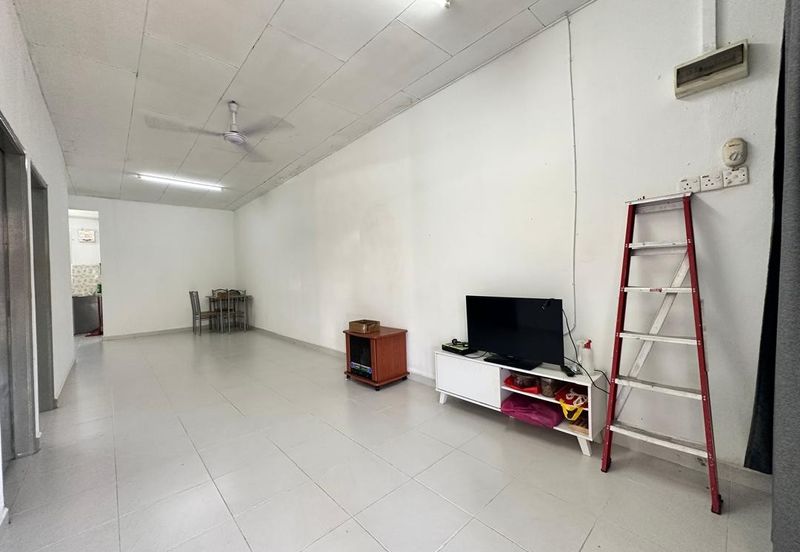 TAMAN KELISA RIA FASA 1