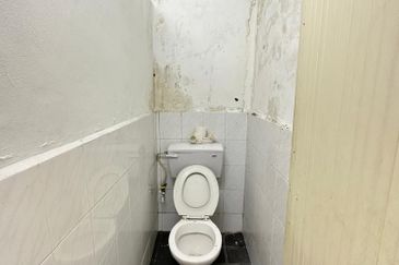 TAMAN KELISA RIA FASA 1