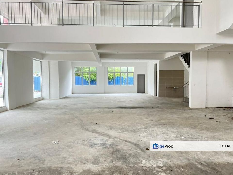 Corner Shop - Metropark @ Bandar Sri Sendayan, Seremban, Negeri Sembilan - Ground and Mezzanine Floor - For Rent, Negeri Sembilan, Seremban