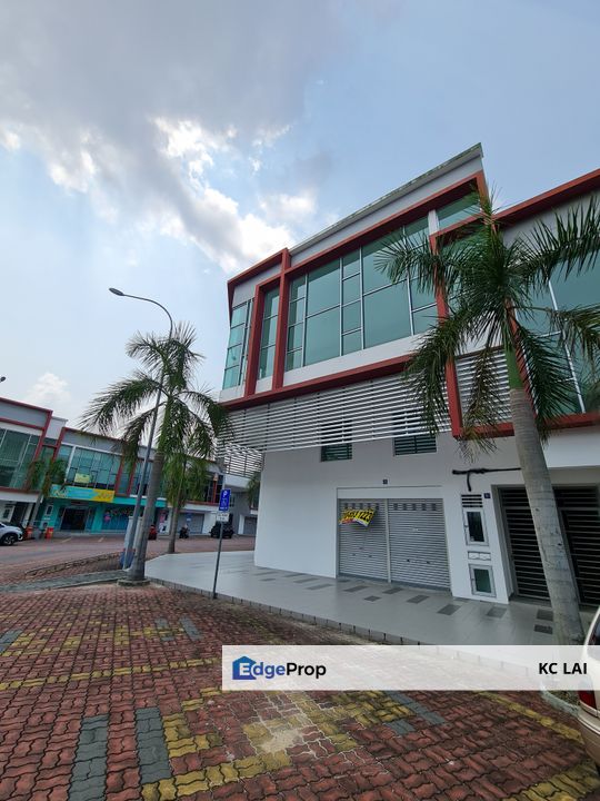Corner Shop - Metropark @ Bandar Sri Sendayan, Seremban, Negeri Sembilan - Ground and Mezzanine Floor - For Rent, Negeri Sembilan, Seremban