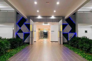 Safira Apartment, Seremban 2