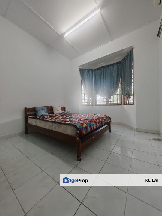 Good Location - Seremban 2, Seremban, Negeri Sembilan - Single Storey Terrace - For Sale, Negeri Sembilan, Seremban