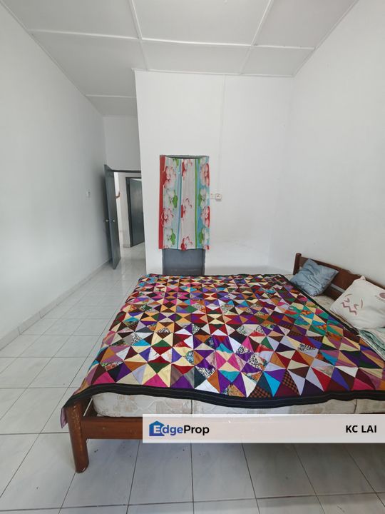 Good Location - Seremban 2, Seremban, Negeri Sembilan - Single Storey Terrace - For Sale, Negeri Sembilan, Seremban