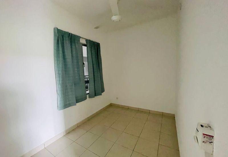 Safira Apartment, Seremban 2