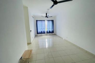 Safira Apartment, Seremban 2