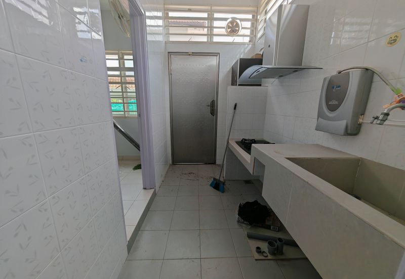 PARK AVENUE (SEREMBAN 2)