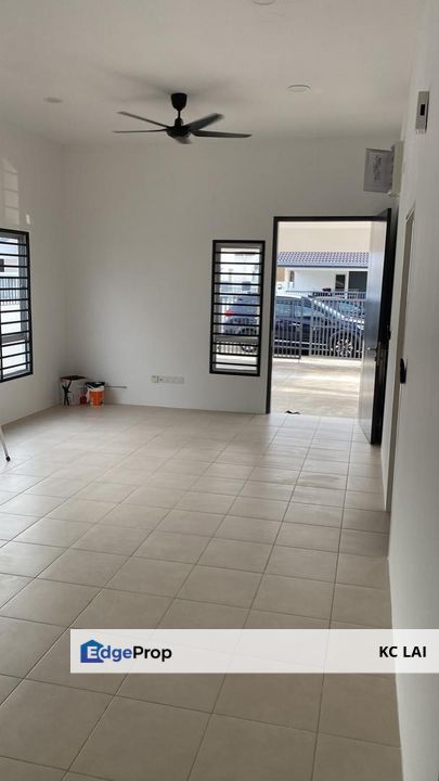 Gated Guarded - Iringan Bayu, Seremban, Negeri Sembilan - Single Storey Semi D - For Rent, Negeri Sembilan, Seremban