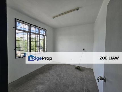 Saujana Puchong Shop Apartment strategic place for Rent, Selangor, Puchong South