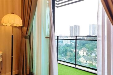 Hot Deal Residency V Condominium For Rent.