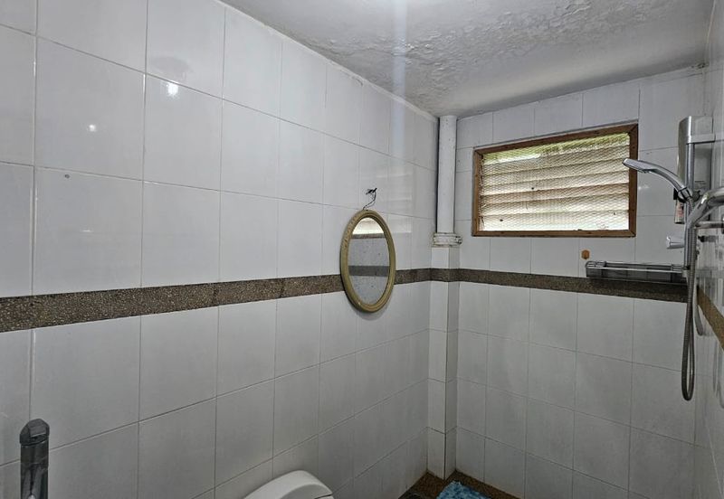 Spacious 2 Storey Terrace House at Jalan Senangin, Bangsar For Rent