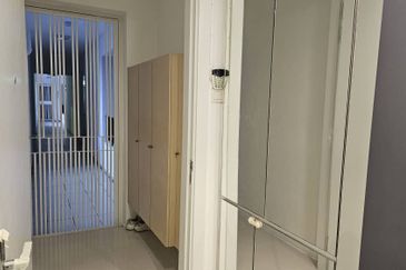 Gembira Residen (Gembira Residence)