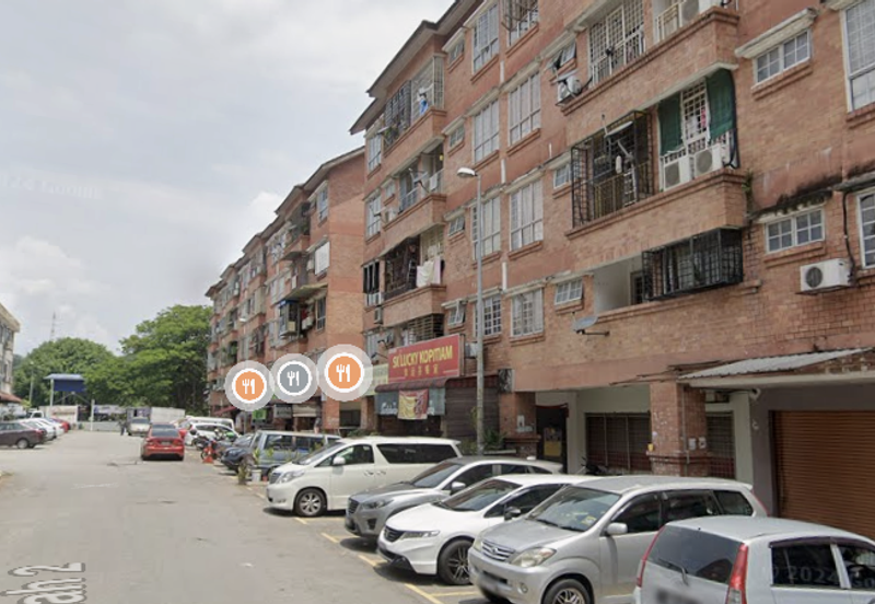 Red Ruby 2 Shoplot – High Visibility, Ideal for Business.