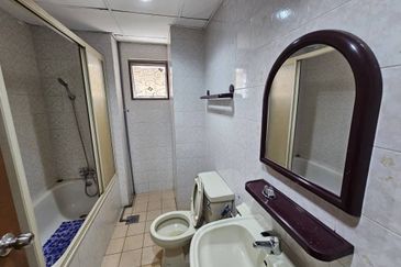 Pearl Point Condominium