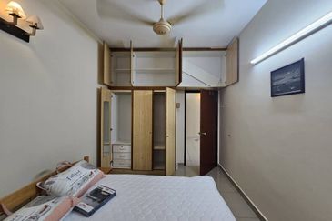 Pearl Point Condominium