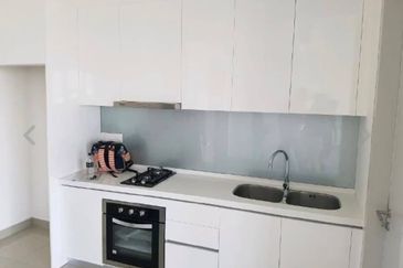 Paloma @ Tropicana Metropark