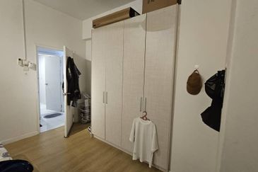 Pearl Point Condominium