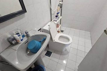 Pearl Point Condominium