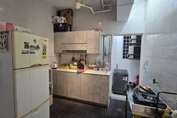 Pearl Point Condominium