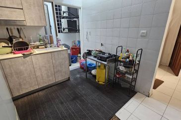 Pearl Point Condominium