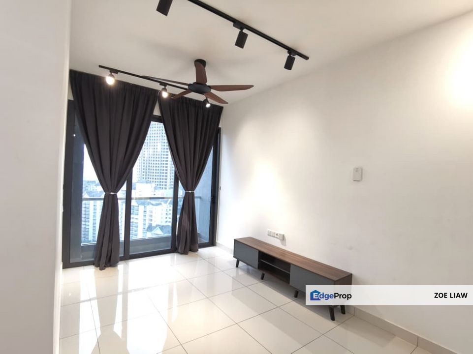 Far East Residence Available for Rm Rm2400., Kuala Lumpur, Kuchai Lama