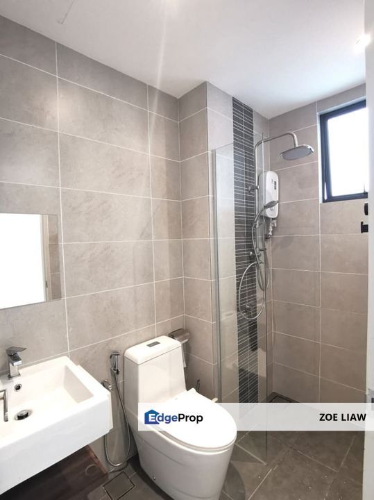 Far East Residence Available for Rm Rm2400., Kuala Lumpur, Kuchai Lama