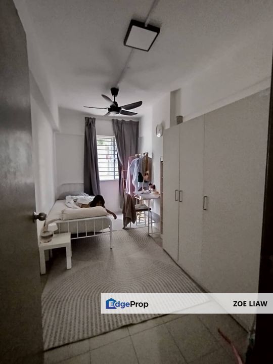 Alpinia A;partment Puchong Available Sell Rm270000., Selangor, Puchong South