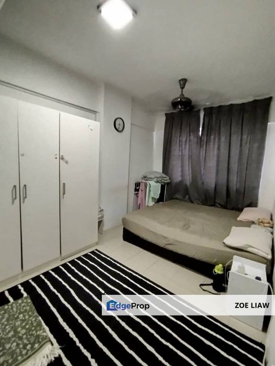 Alpinia A;partment Puchong Available Sell Rm270000., Selangor, Puchong South