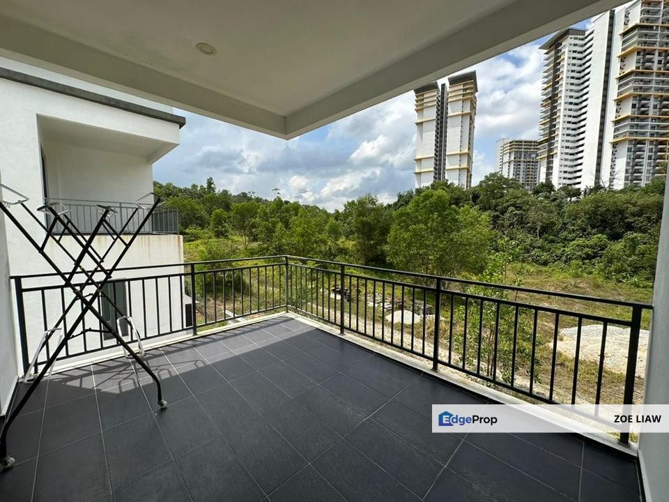 3 Storey Semi-D Saujana Heights for Rent Rm3600. Gated and Guarded., Selangor, Kajang