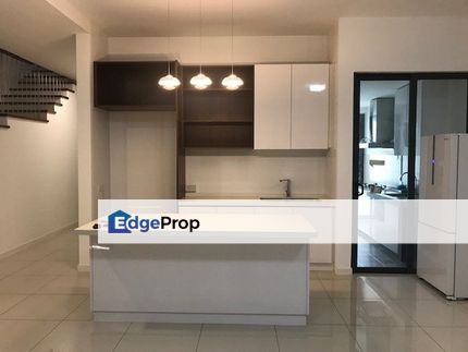 3 Storey Terrace House for SALE @ Lake Fields , Kuala Lumpur, Sungai Besi