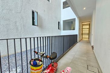 Residensi Emerald Damai (Emerald Hills)