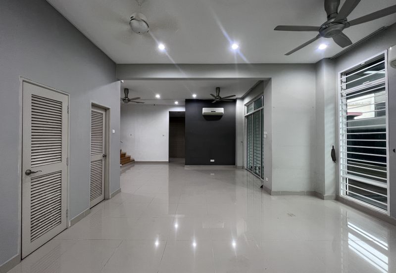 Suadamai, Bandar Tun Hussein Onn