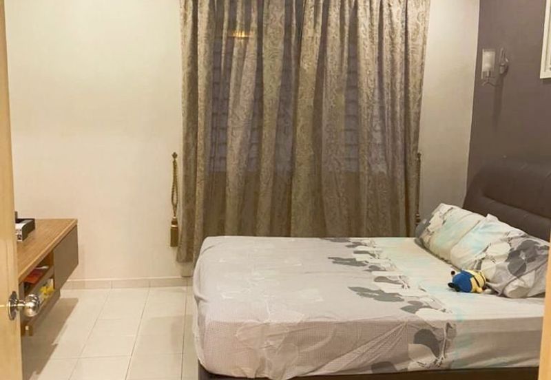 Taman Pinggiran Mahkota