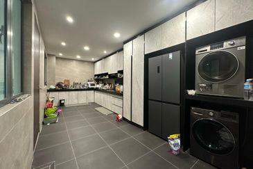 Bandar Mahkota Cheras