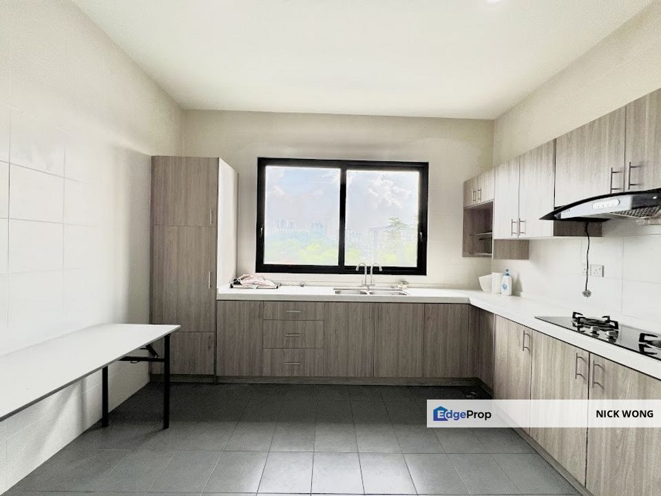 Twin Palms Sungai Long, Selangor, Bandar Sungai Long