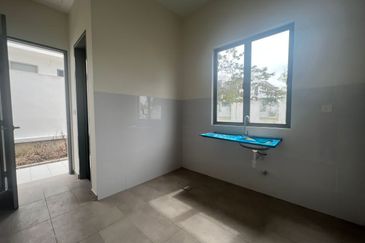 Semanja Park Terraces