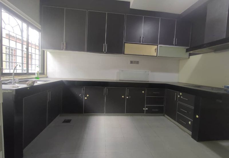 Taman Sungai Besi Indah