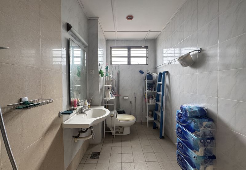 Tiara Hills, Taman Taynton View