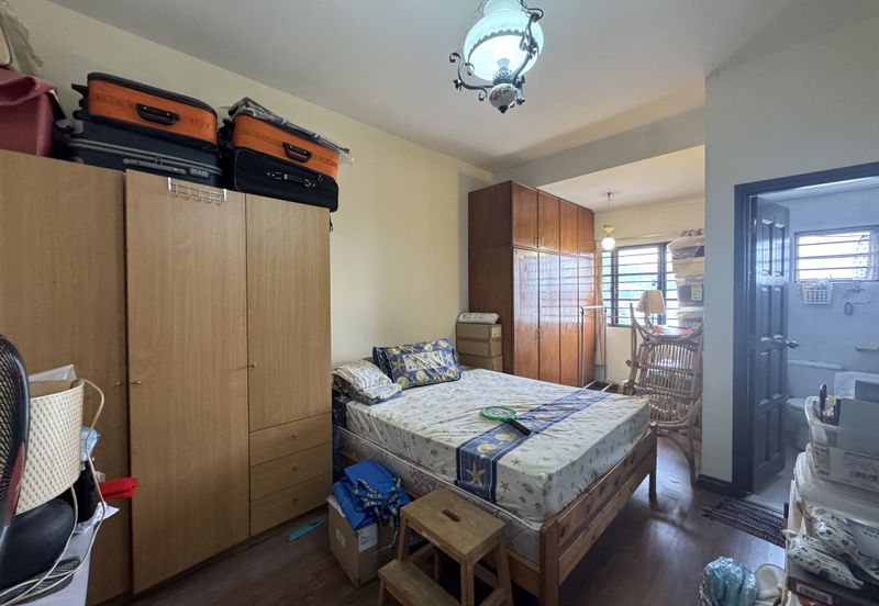 Tiara Hills, Taman Taynton View