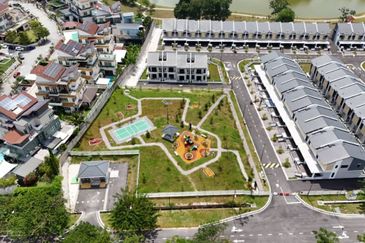 Suadamai, Bandar Tun Hussein Onn