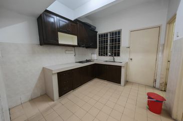 Bandar Mahkota Cheras