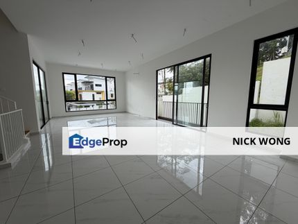 Twin Palm Sungai Long, Selangor, Kajang