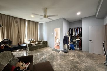 Avenue 6, Bandar Tun Hussein Onn