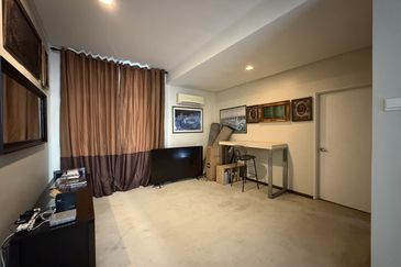 Avenue 6, Bandar Tun Hussein Onn