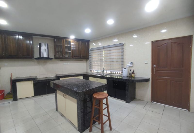 Taman Sungai Besi Indah