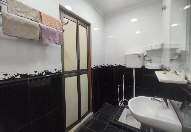 Taman Sungai Besi Indah