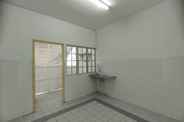 Taman Sungai Besi Indah