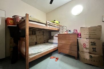 Bandar Tun Hussein Onn