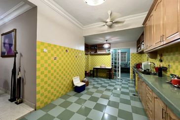 Bandar Tun Hussein Onn